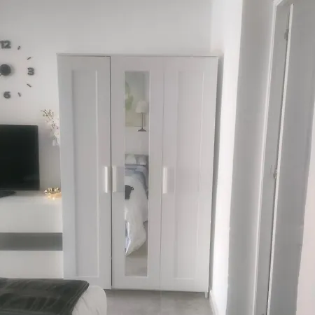 Aparthotel Alba 2 Y Alba 3 Con Bano