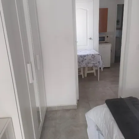 Alba 2 Y Alba 3 Con Bano Hotel apartamentowy