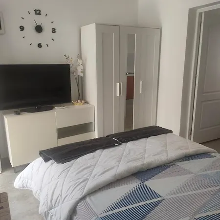 Hotel apartamentowy Alba 2 Y Alba 3 Con Bano *